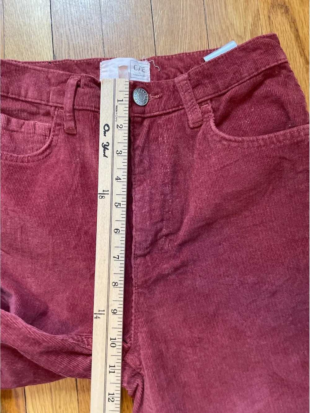 Current Elliott C/E Burnt Burgundy Corduroy Flare Pants Women's 26 Stretch